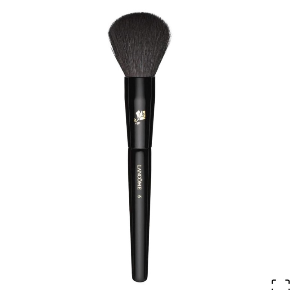 Lancôme cheek brush#6.